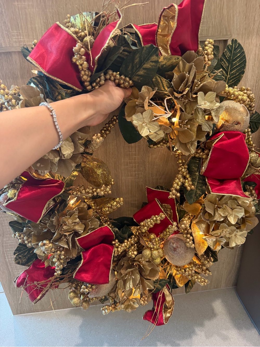 Horchow Pre-Lit Burgundy & Gold Christmas Wreath